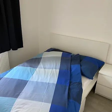 Zentrale Und Schoene Daire *