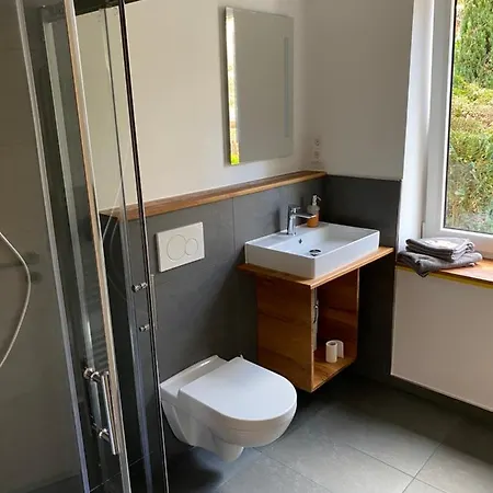 Zentrale Und Schoene Daire *